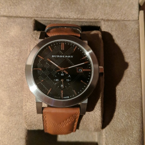 Burberry Watch - Mens - Picture 1 of 7